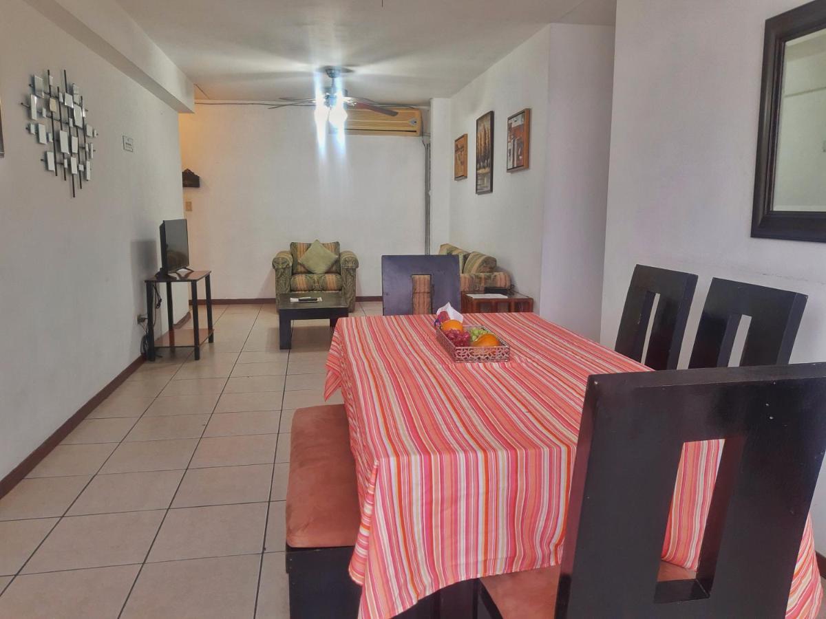 سان سلفادور Suites & Apartments San Benito - Flats المظهر الخارجي الصورة