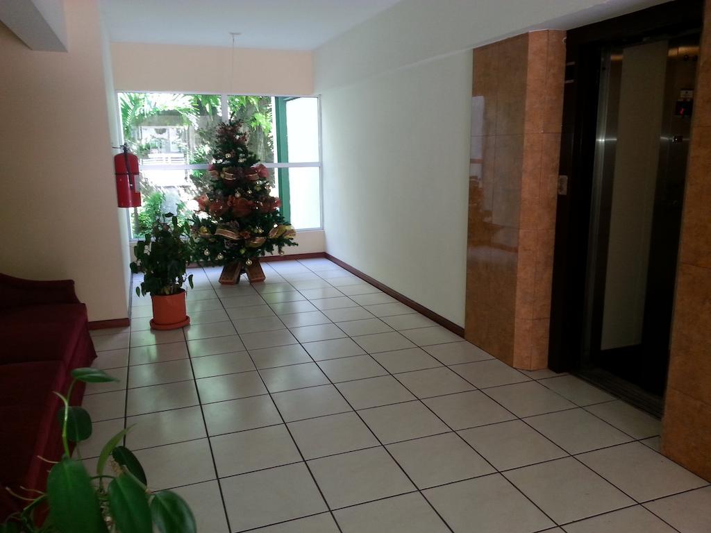 سان سلفادور Suites & Apartments San Benito - Flats الغرفة الصورة